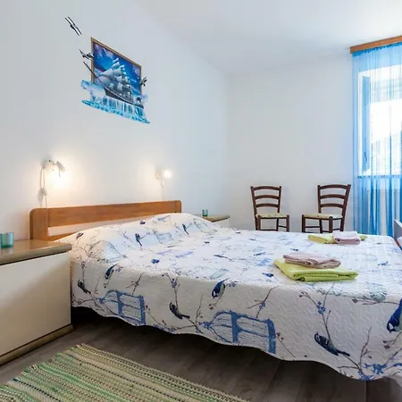 Marina Apartment Malinska Exterior photo